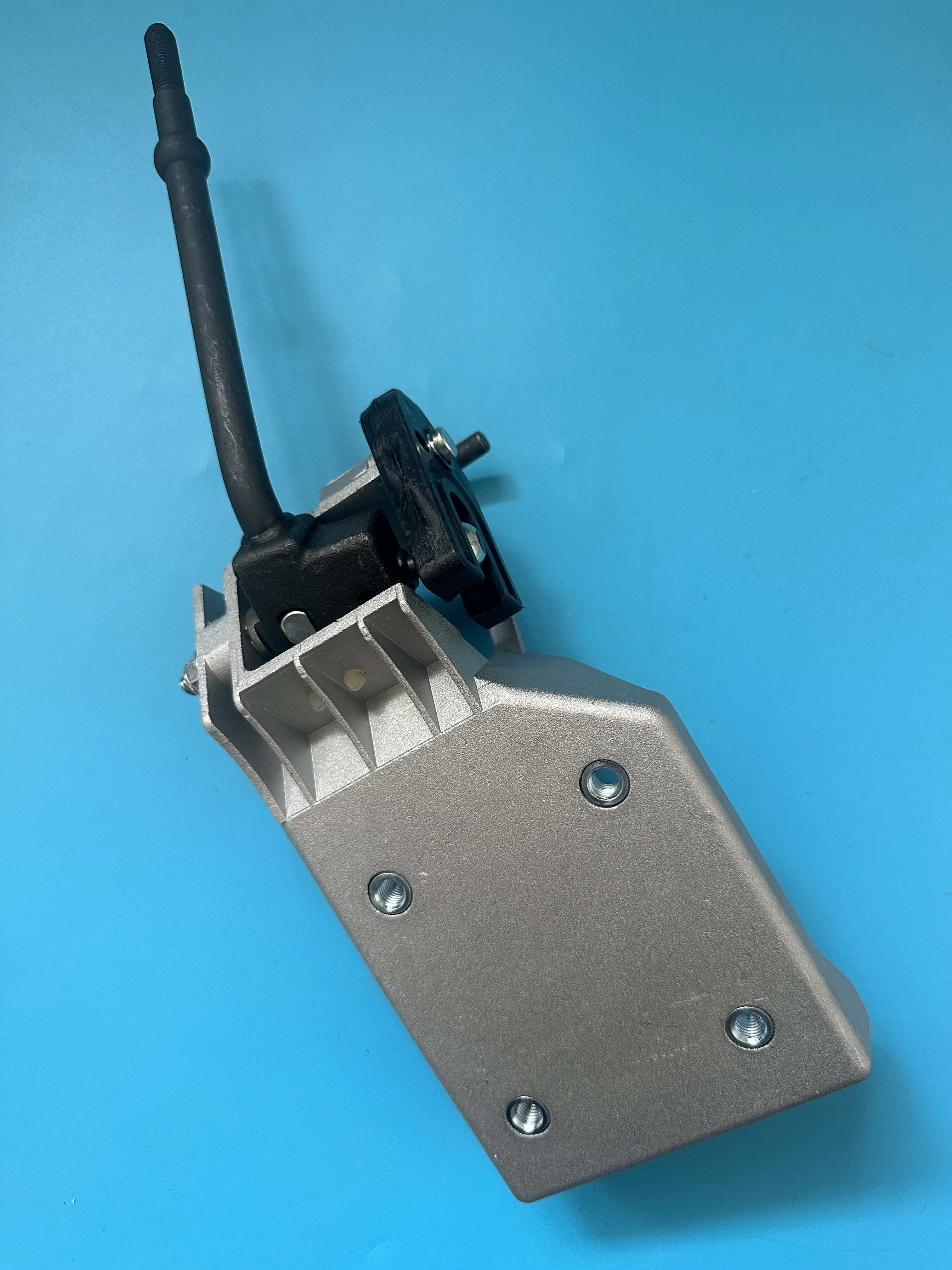 

T/M Shift Lever For Ssangyong MB100 Istana 6612603339