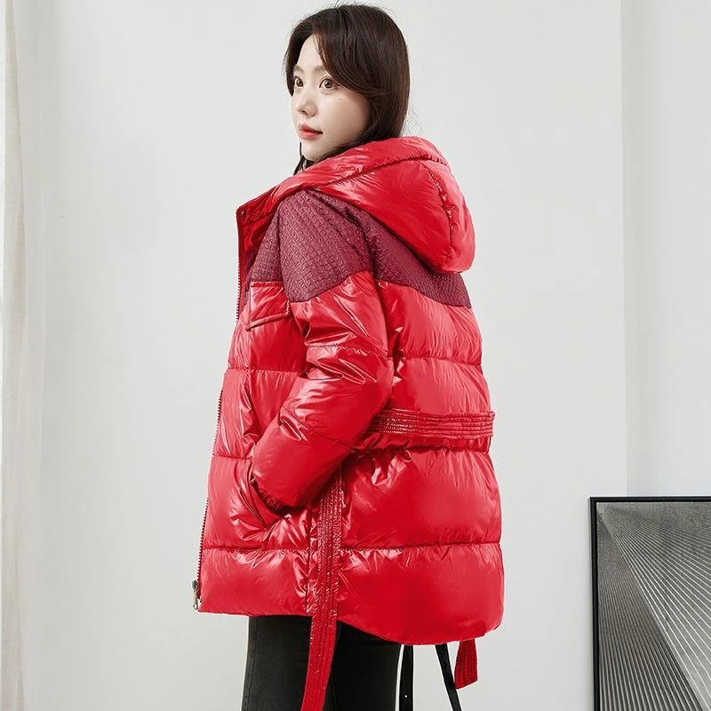 أسفل سترة قطن 2025 مقنعين قصيرة مريحة المرأة الشتاء سترة السيدات معطف تنوعا فضفاضة عادية موضة سترة الإناث