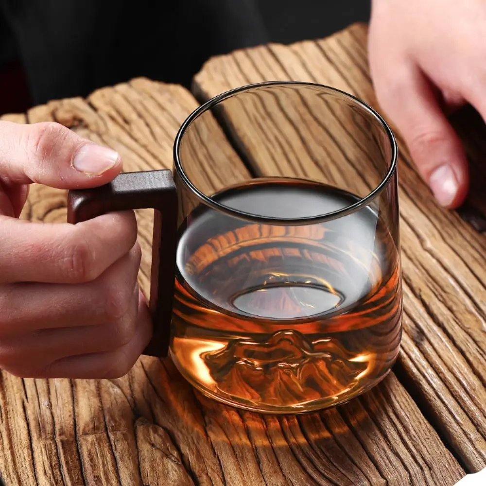 

Internal Mountain Protrusion Glass Cup Large Capacity Single-layer Water Drinking Cup Wooden Handle Heat-resistant Tea Cup