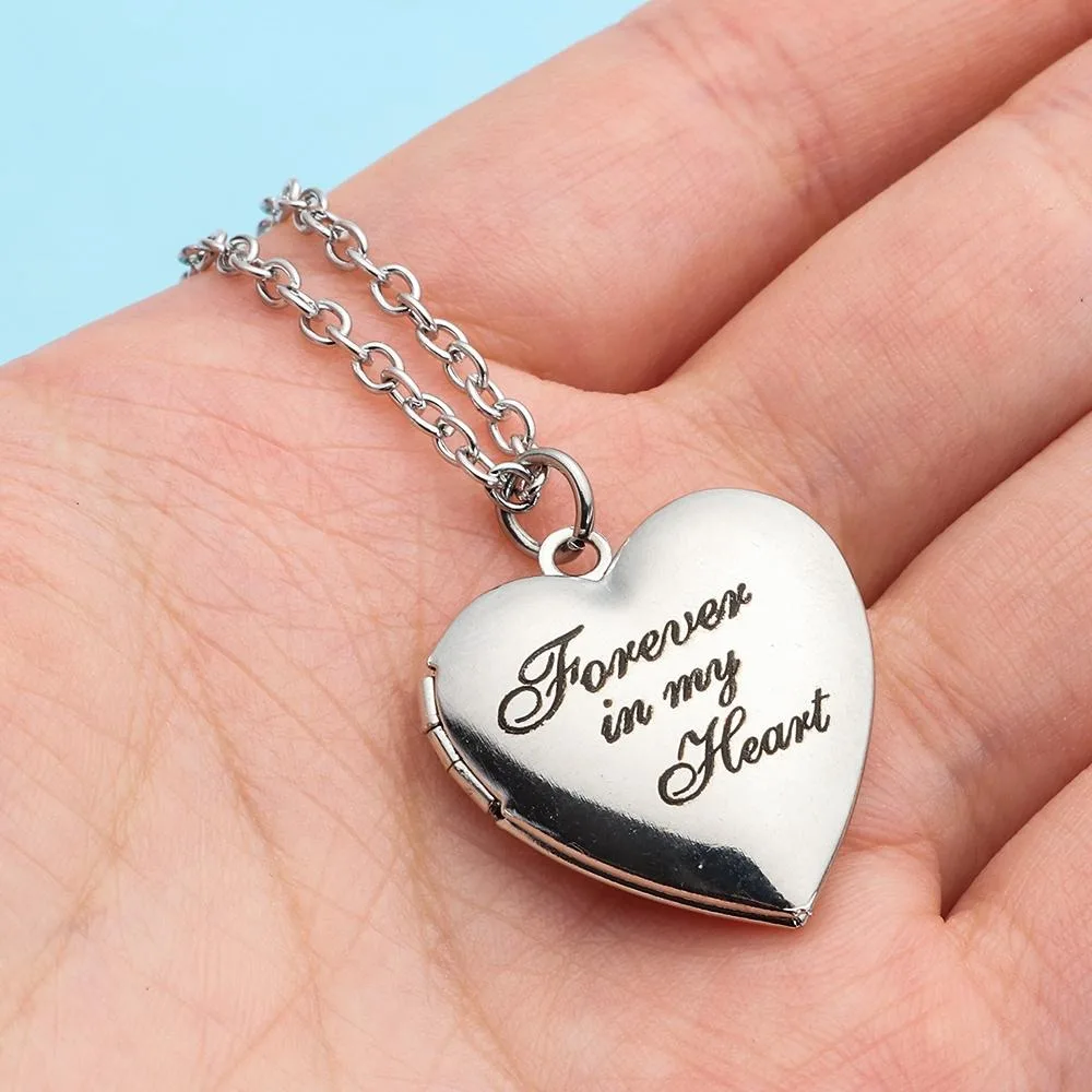Lover Fashion Friend Jewelry Chain Forever and Always Heart Shaped   Photo Picture Locket
