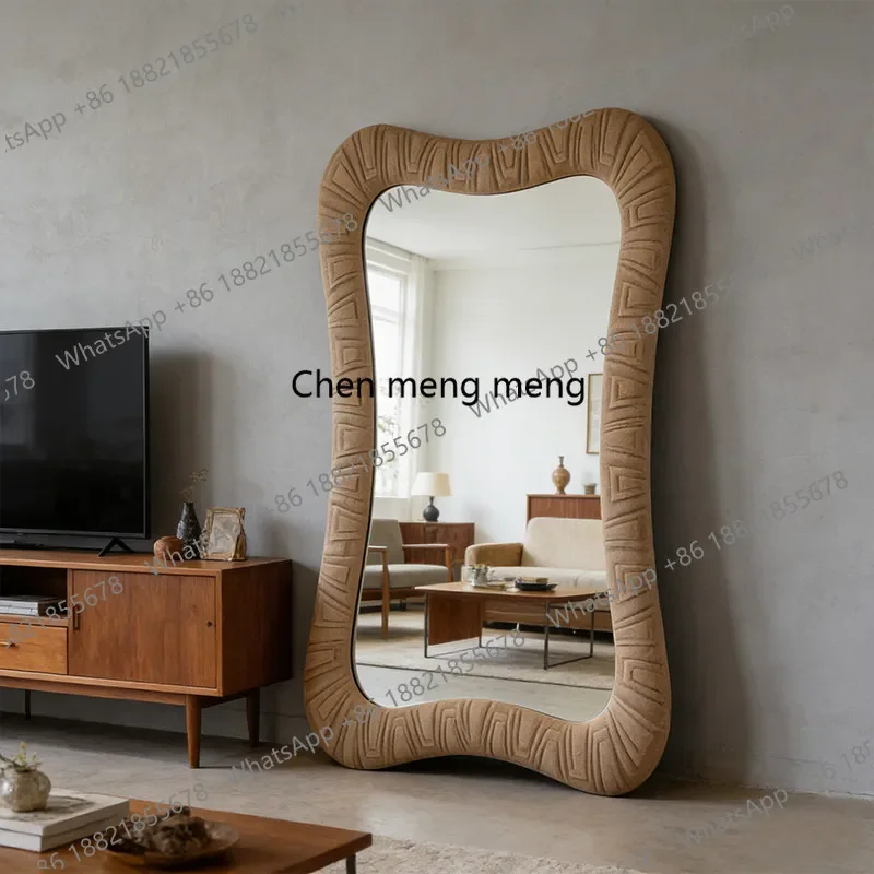 F181 French full-body mirror carved pattern floor mirror artistic sense household, retro medieval style fitting mirror