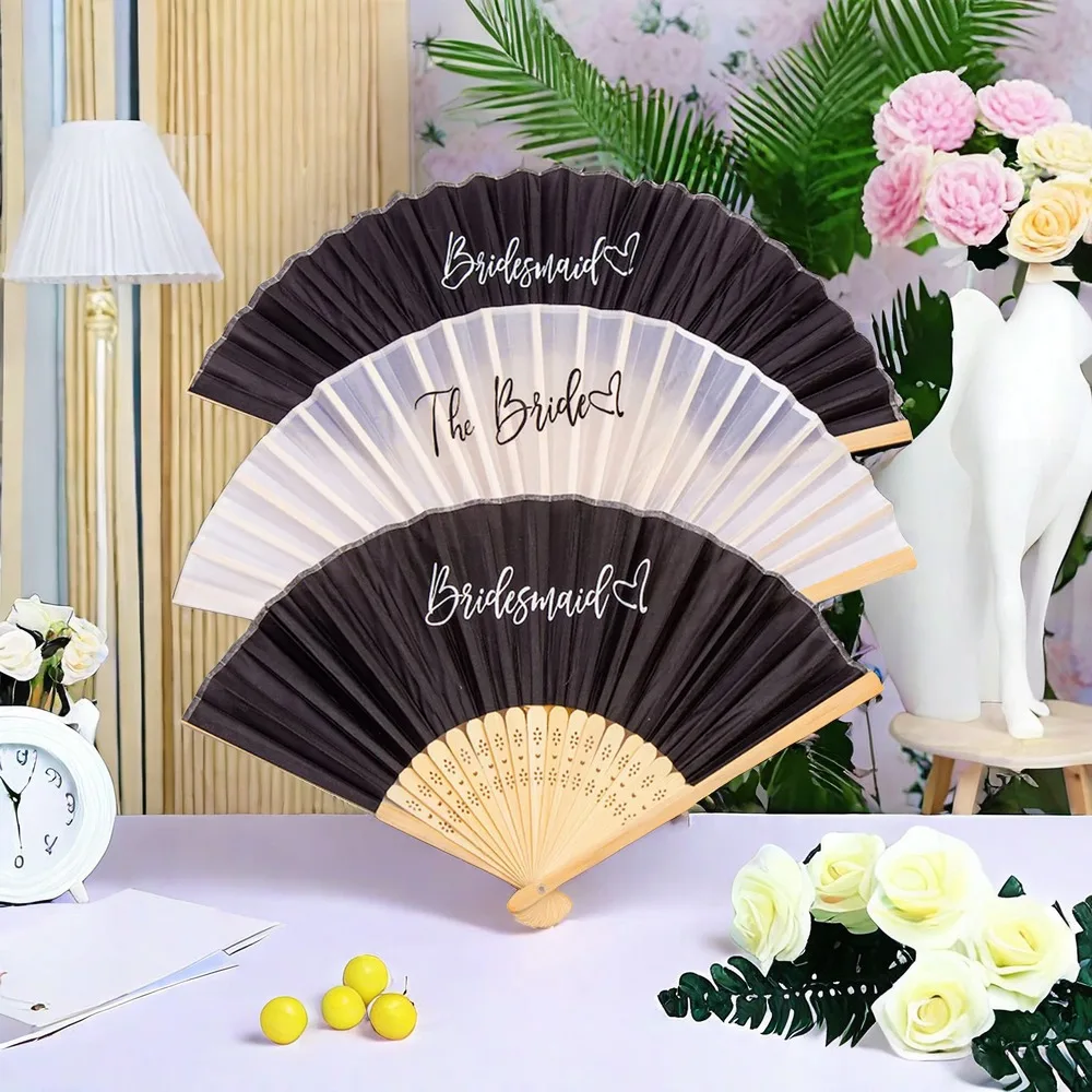 1Pc Black/White the Bride Folding Fans Foldable Bamboo Hand Fan Wedding Party Souvenir Gifts Wedding Engagement Party DIY Decor