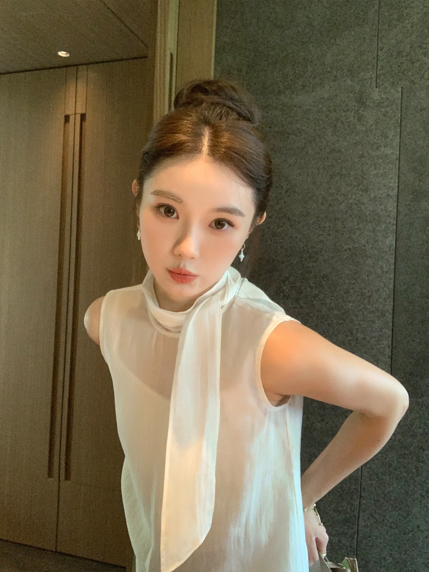 Pusumede Summer Special Edition True Two-Piece Strap Vest Top Women Elegant Lightweight Lyocell Sleeveless Shirt
