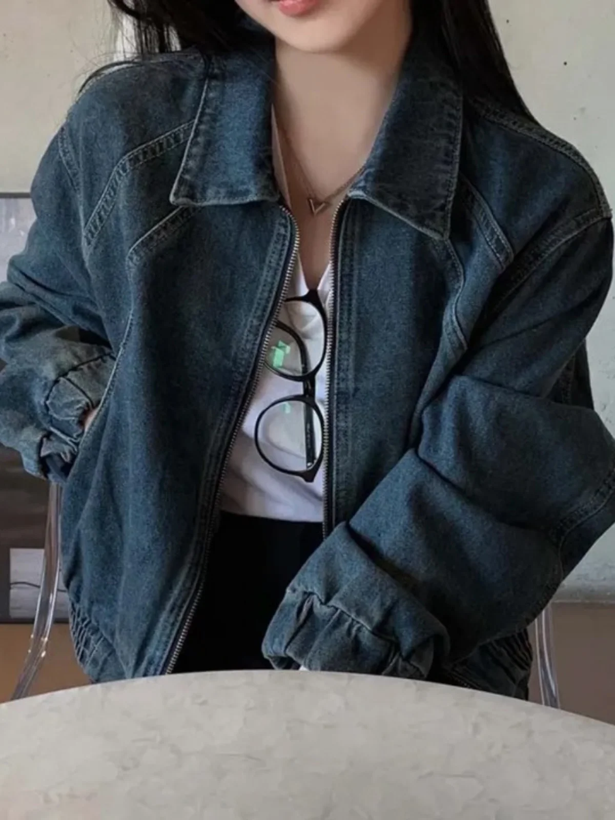 جاكيت جينز نسائي أنيق بتصميم عتيق وسحاب، قصة فضفاضة بياقة بولو، تصميم قصير متعدد الاستخدامات، قطعة علوية كاجوال للنساء قصيرات...