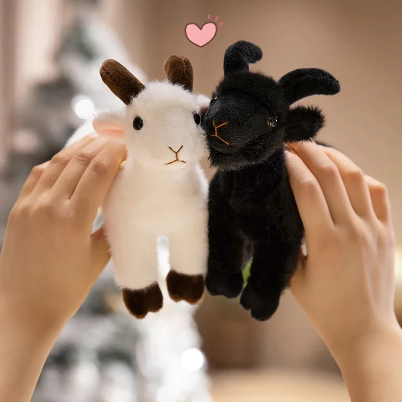 Porte-clés en peluche mouton blanc et noir, 16cm, mignon, réaliste, chèvre, pendentif, décor de sac à dos, compagnon de voyage, poupée d'anniversaire pour enfant ﻿ Cadeau