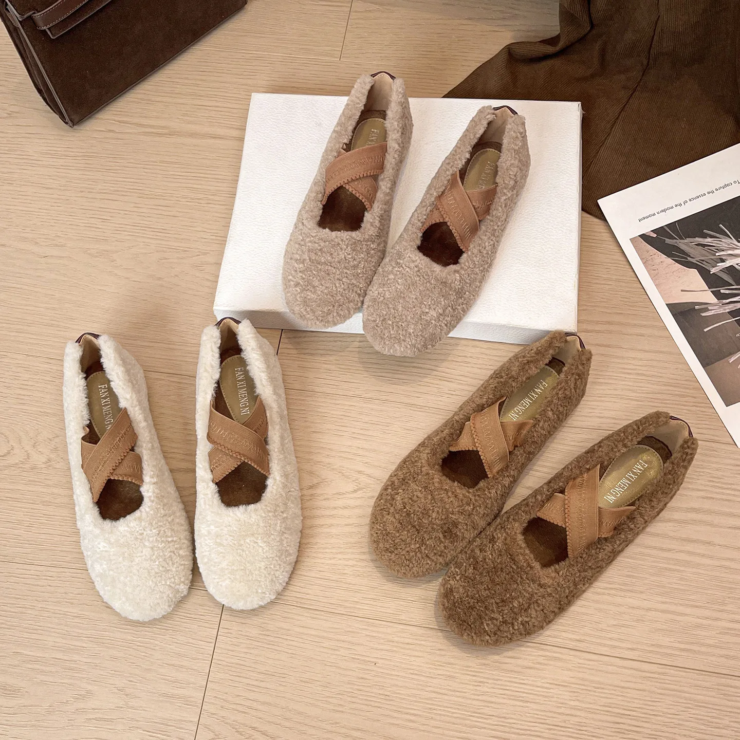 

Женские короткие плюшевые меховые балетки на плоской подошве для женщин, элегантные теплые флисовые туфли Мэри Джейн с перекрестным завязком, женские удобные туфли с круглым носком
