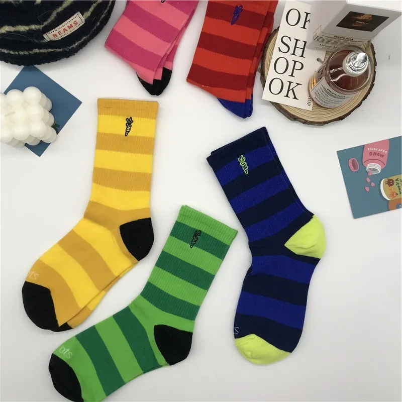 Stripe Carrots Double-sided Embroidery Socks Series of Air Movement Men and Women Fashion Street Sock Cute Girl Skateboard Socks