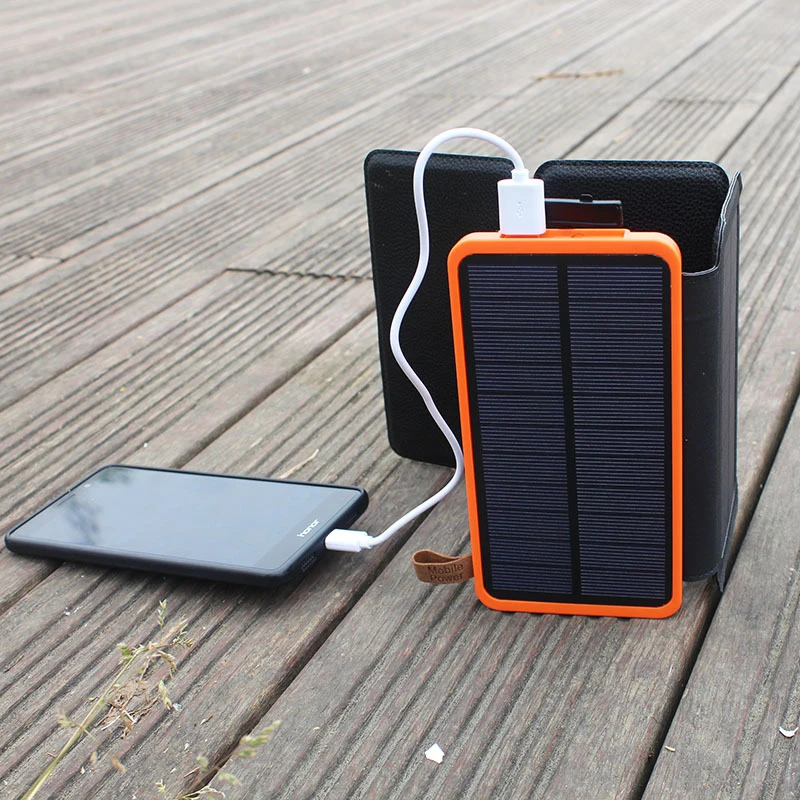 折りたたみ式ソーラーパワーバンク 20000mAh キャンプライト付き 4 ソーラーパネル iPhone Samsung Huawei Xiaomi 用ポータブル充電器