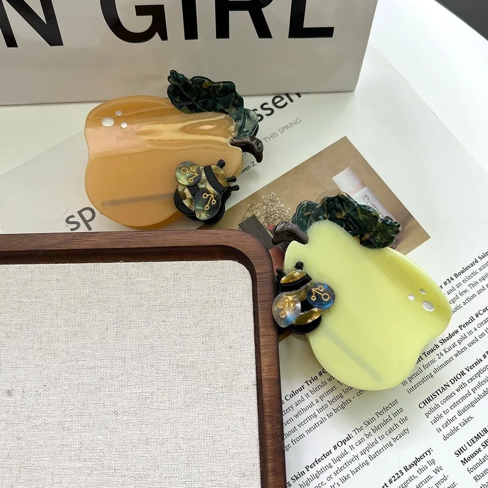 

Claw Clip Waterproof Bee Pear Shark Clip Acrylic Sweet Acetic Acid Hair Claw Headwear Korean Style Acetate Hairgrips Women