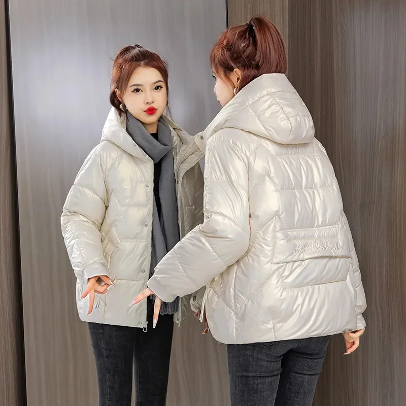 Chaqueta de algodón con capucha para mujer, Parka informal cálida, abrigo corto brillante, prendas de vestir femeninas, novedad de invierno, 2023