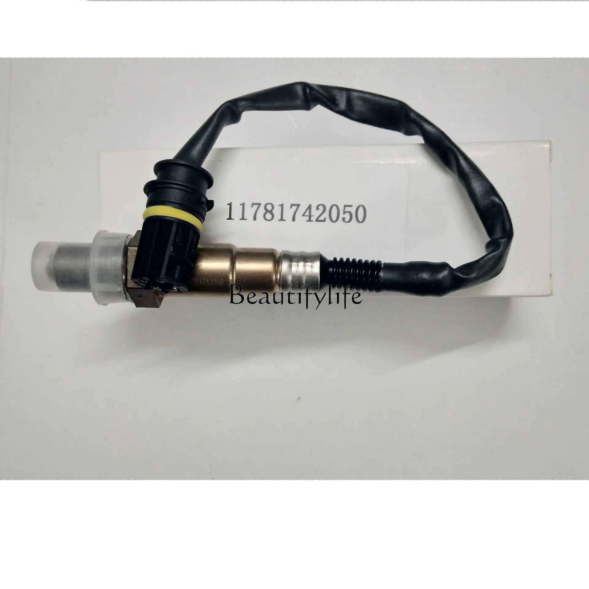 

Front Oxygen Sensor/Exhaust Monitoring Sensor 11781742050