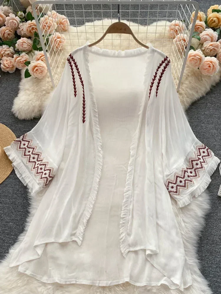 Women Summer Cardigan Coat Bohemian Retro Holiday Style Sunscreen Long-sleeved Heavy-duty Embroidered Fringed Wild Top D1819