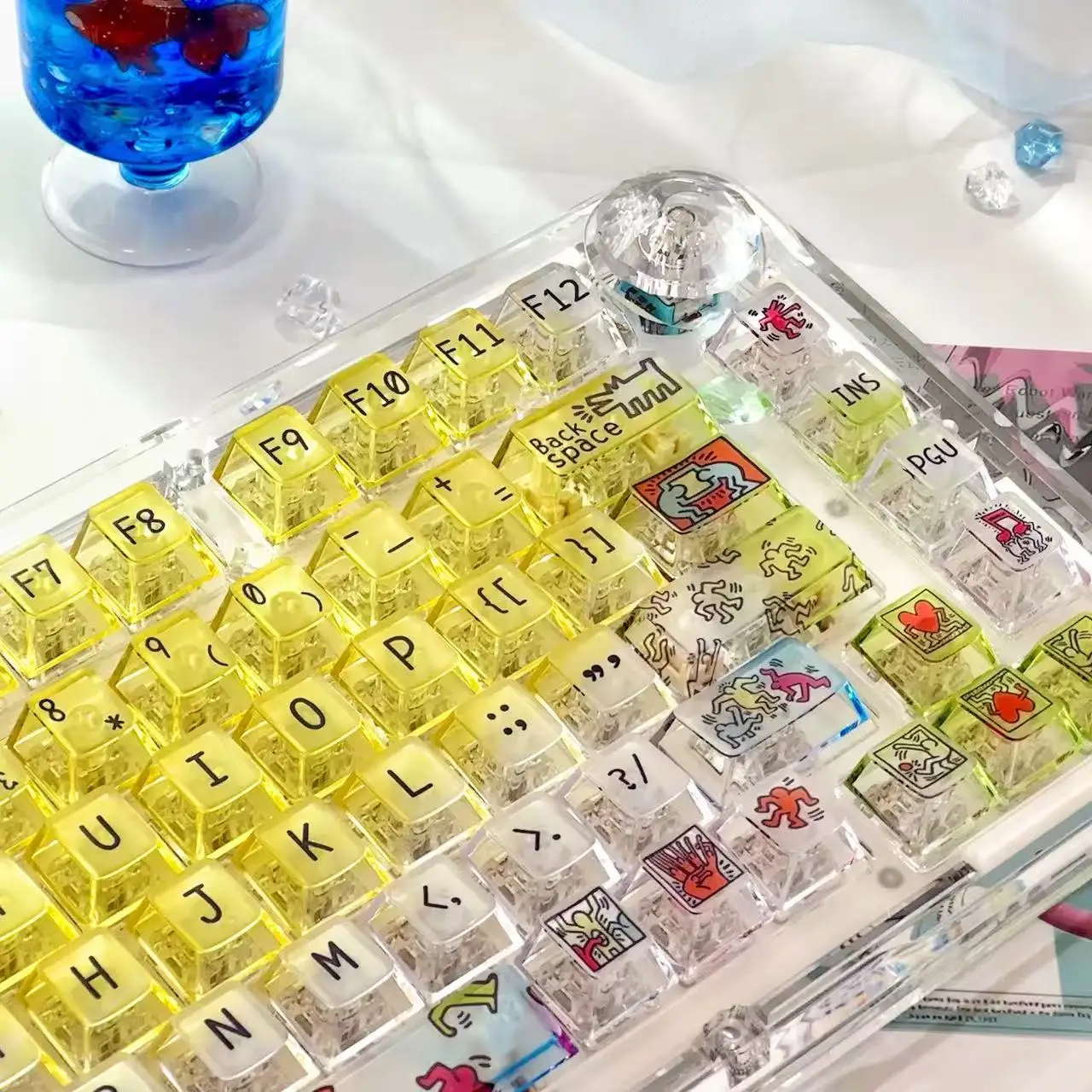 

Полутуманная кристаллическая полупрозрачная колпачок для клавиш с вишней, высококомпл., прозрачная 122-клавишная колпачок для клавиш, желтая, синяя, модная тема злодея
