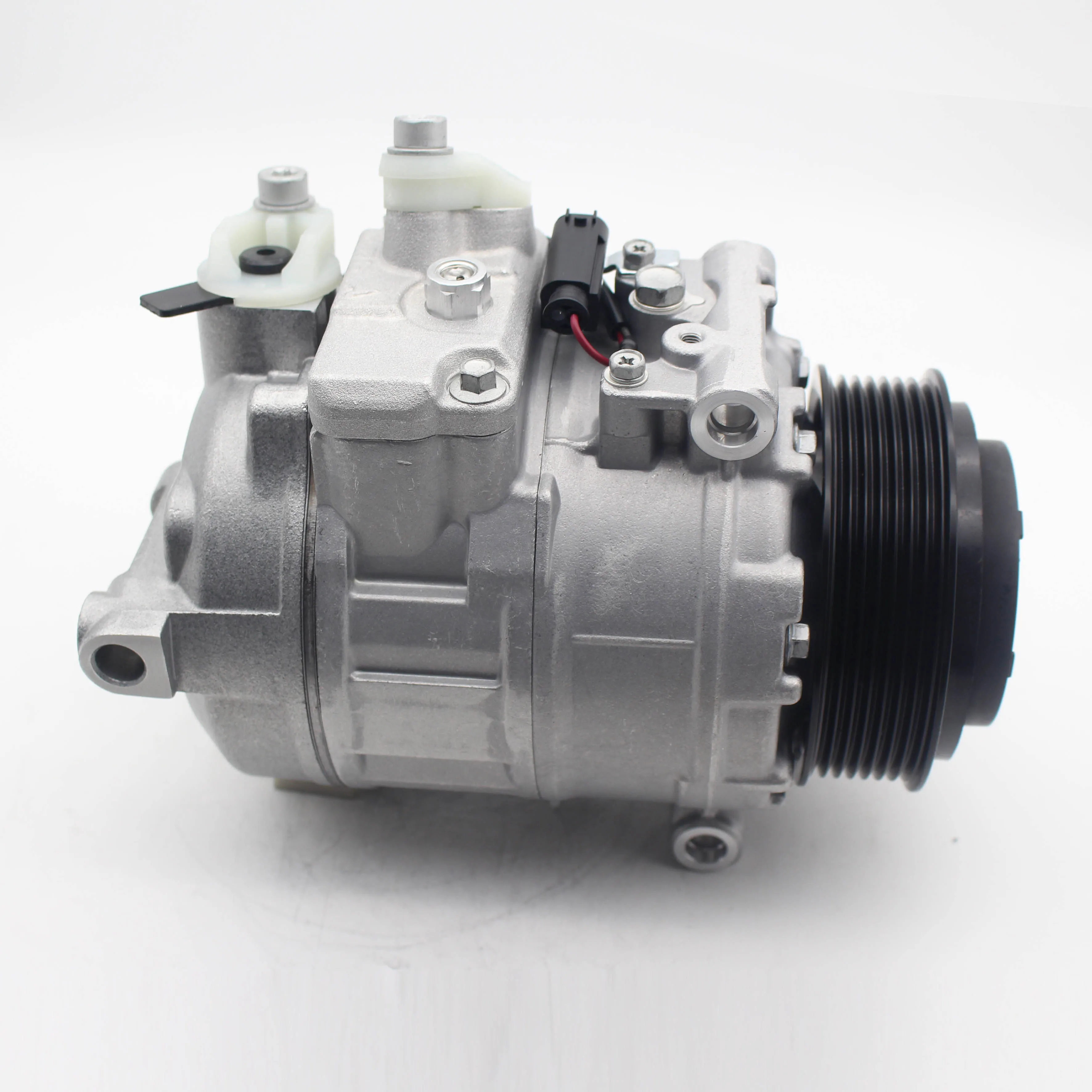 ขายร้อนใหม่ A0008309800 A160 230 011 Air Conditioner ยานยนต์ Ac คอมเพรสเซอร์!