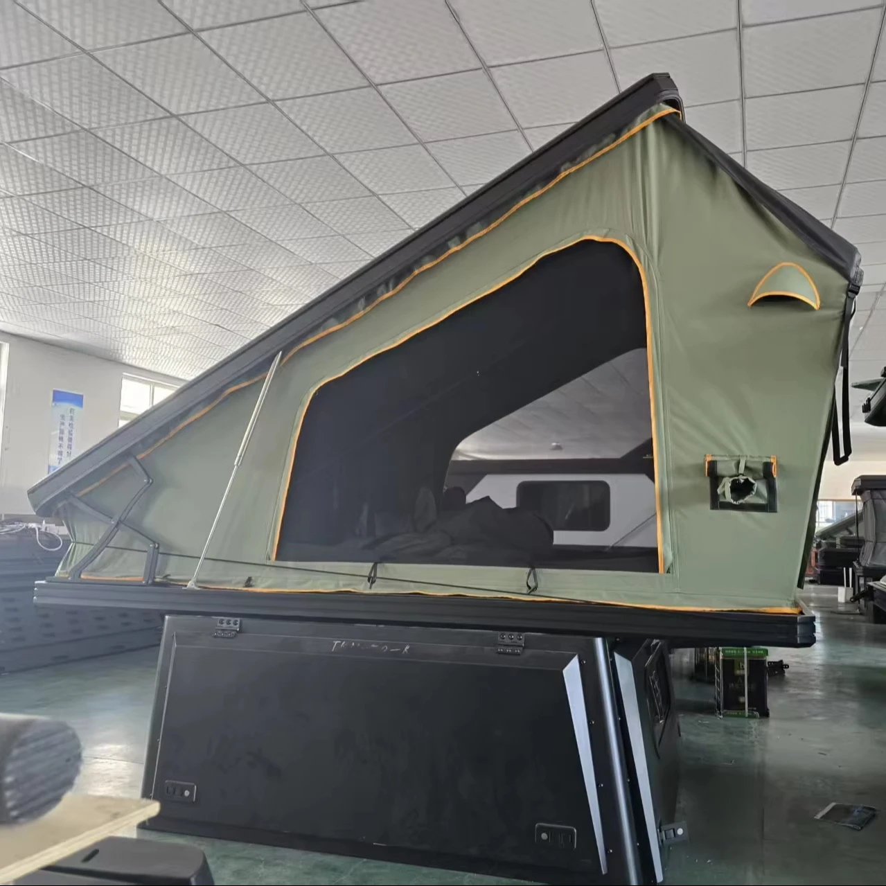 

Aluminium Shell 4x4 Off Road Slide in Pickup Camper Pop up Tent Truck Camper