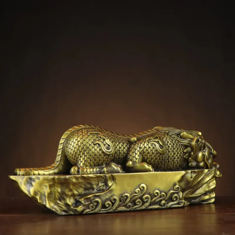 -Repelling , Brass -Spewing Centipede, Water-Absorbing Beast, Home Office Desk Mythical Creature Ornament