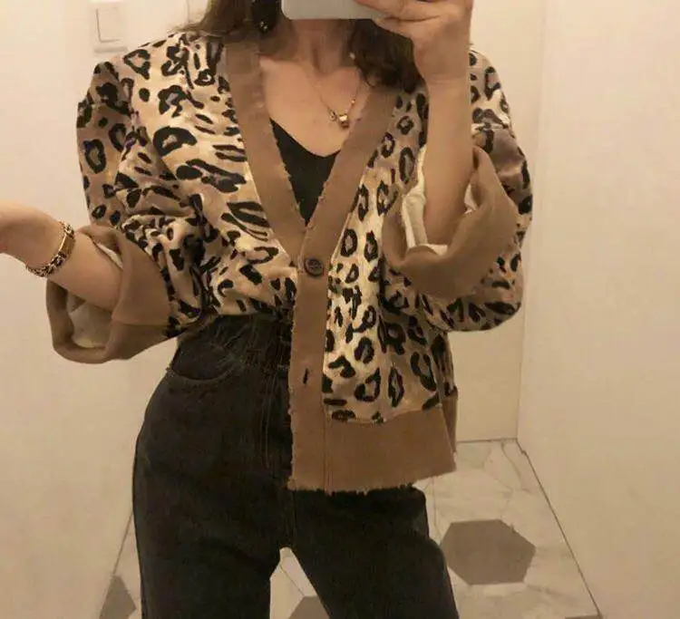 

Tiger Print Open Cardigan Sweatirt Women's Vintage V-ne Loose Slimming Single Button Versatile Worn-out Hole Top