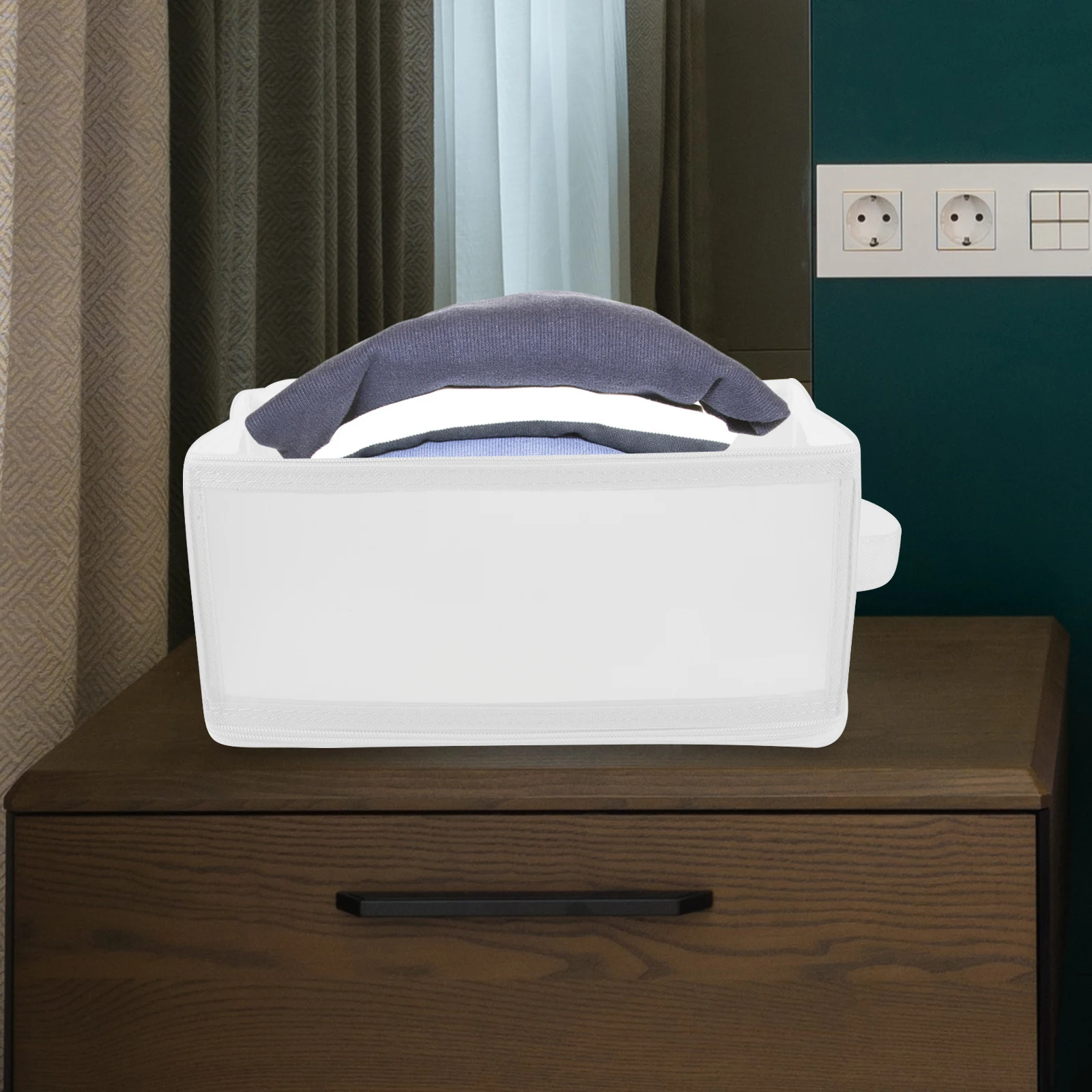 

1pcs Waterproof Storage Box Portable Makeup Bag Large Capacity Travel Organizer Foldable Pouch Reusable Accessory