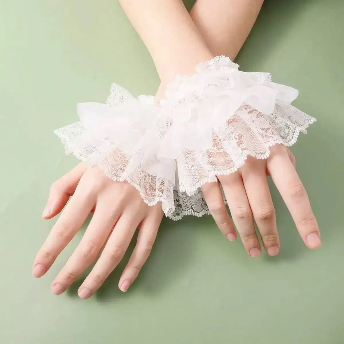 

1pc Women's Lolita Multilayer Lace Cuff Sleeve, Suitable For Academy Performance, Dance, Arm Cover, Wrist Sleeve