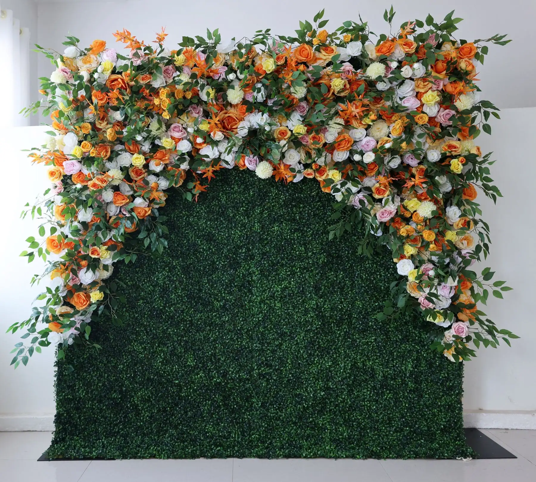 

Royal Series Yellow white rose Roll Up Cloth Curtain Flower Wall Arrangment Green Milan Turf Wedding Backdrop Fabric Plant Wall