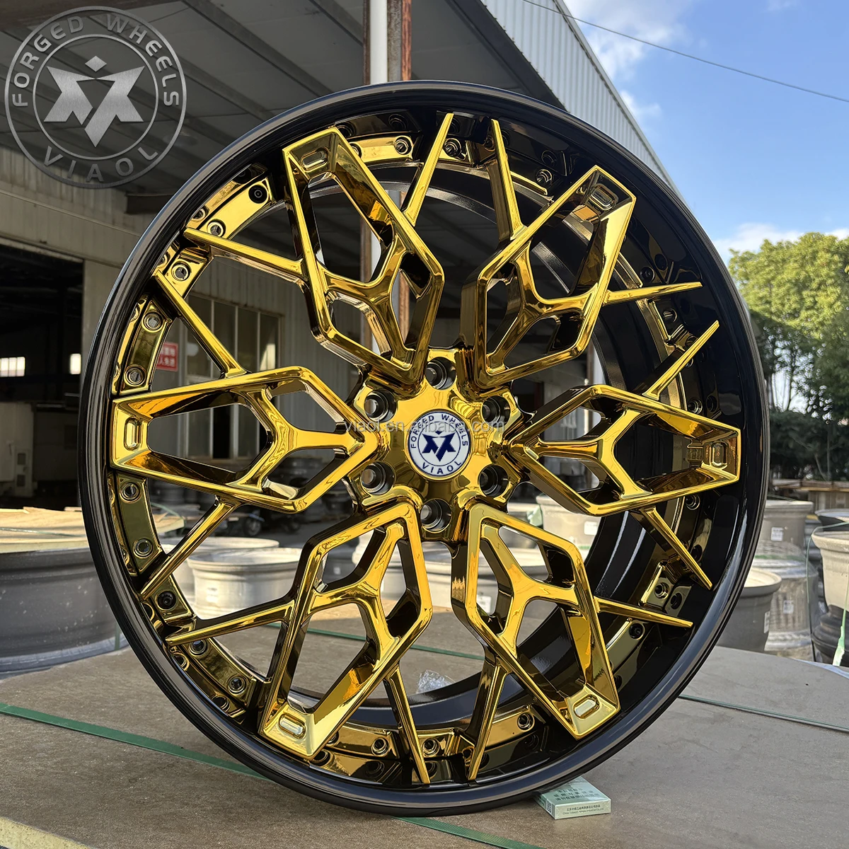 Viaol New Customizable 18-24 Inch Two Piece Clear Gold Forged Wheels for Mercedes Audi Zeekr Sport Cars MOQ 4 PCS