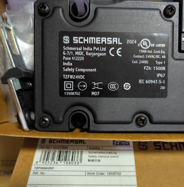 

New original Schmersal switch TZFW24VDC