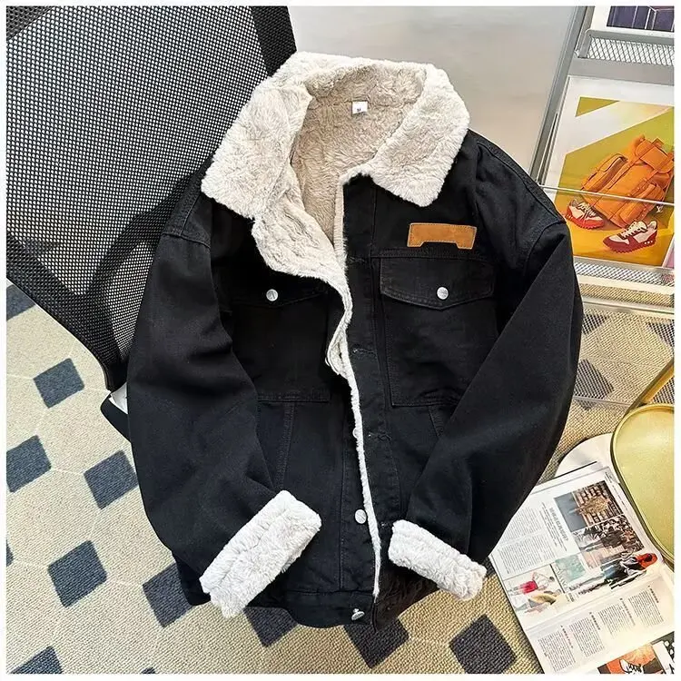 

Men's Loose Fit Faux Rabbit Fur Cotton Jaet Thi Outerwear with Lamb Fur Collar And Denim Insert Long Sve Cleanfit Sle