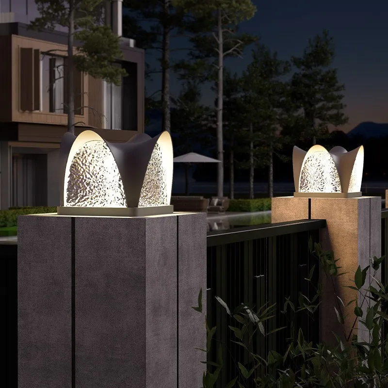 Outdoor Waterproof Solar Pillar Lights LED Wall Lamp Home Decor Solar Energy Super Bright Villa Lighting Door Modern Gate Garden