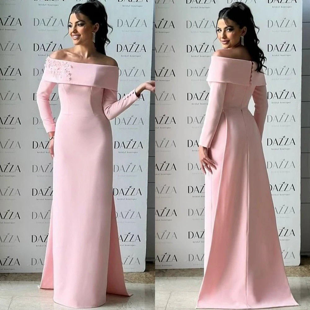 

Customized Graceful Pink Jersey Evening Dress Classic Boat Neck Long Sleeves Party Dresses Delicate Appliques Pearls Prom Dress