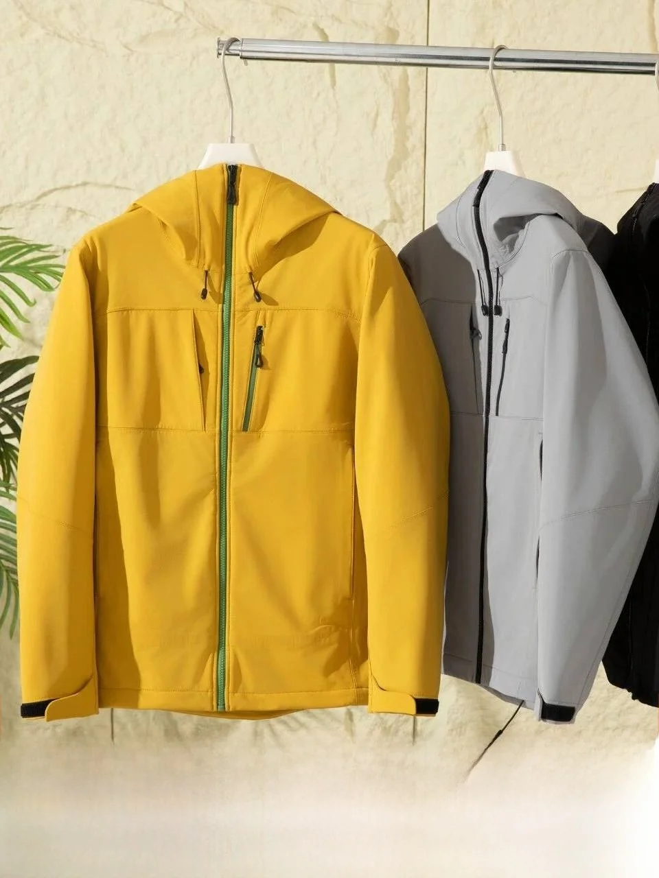Seamless All-Over Taped Outdoor Men's Full-Length Softshell Jacket 3D Cut Autumn Winter Nylon Spandex Hooded Standard Fit