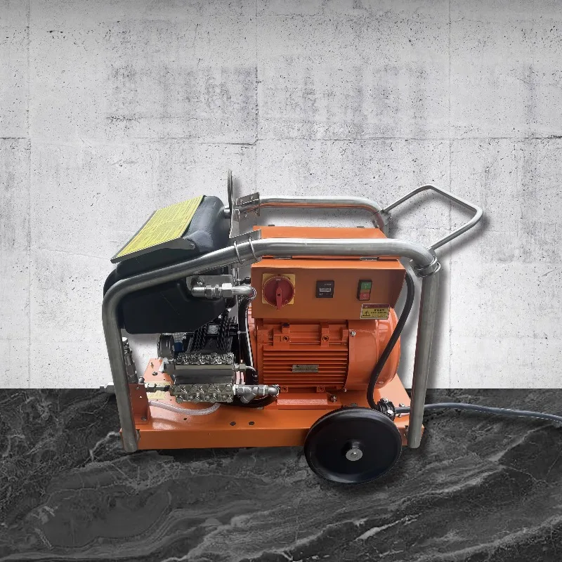 440V/60Hz 18kW 500bar 7250psi 18L/min Ship Deck Cleaning, Building Cleaning High-pressure Washer for rust Removal and Deburring