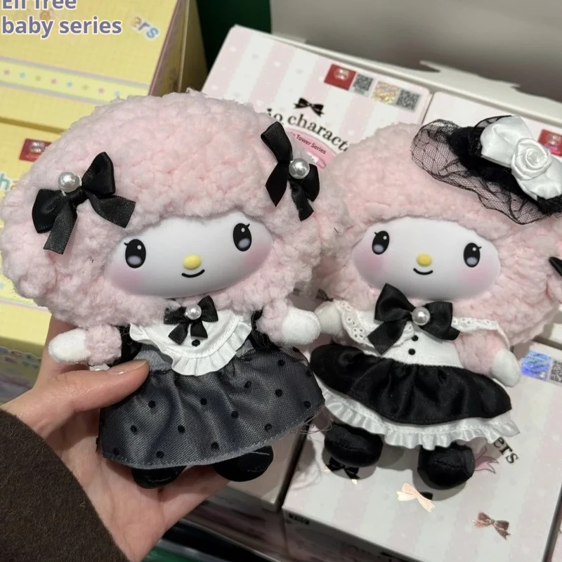 Nuovi personaggi originali Sanrio Toptoy V4 Serie di abiti da sorelle Scatole cieche Scatola misteriosa Simpatico regalo di decorazione per bambole fatte a mano Kuromi