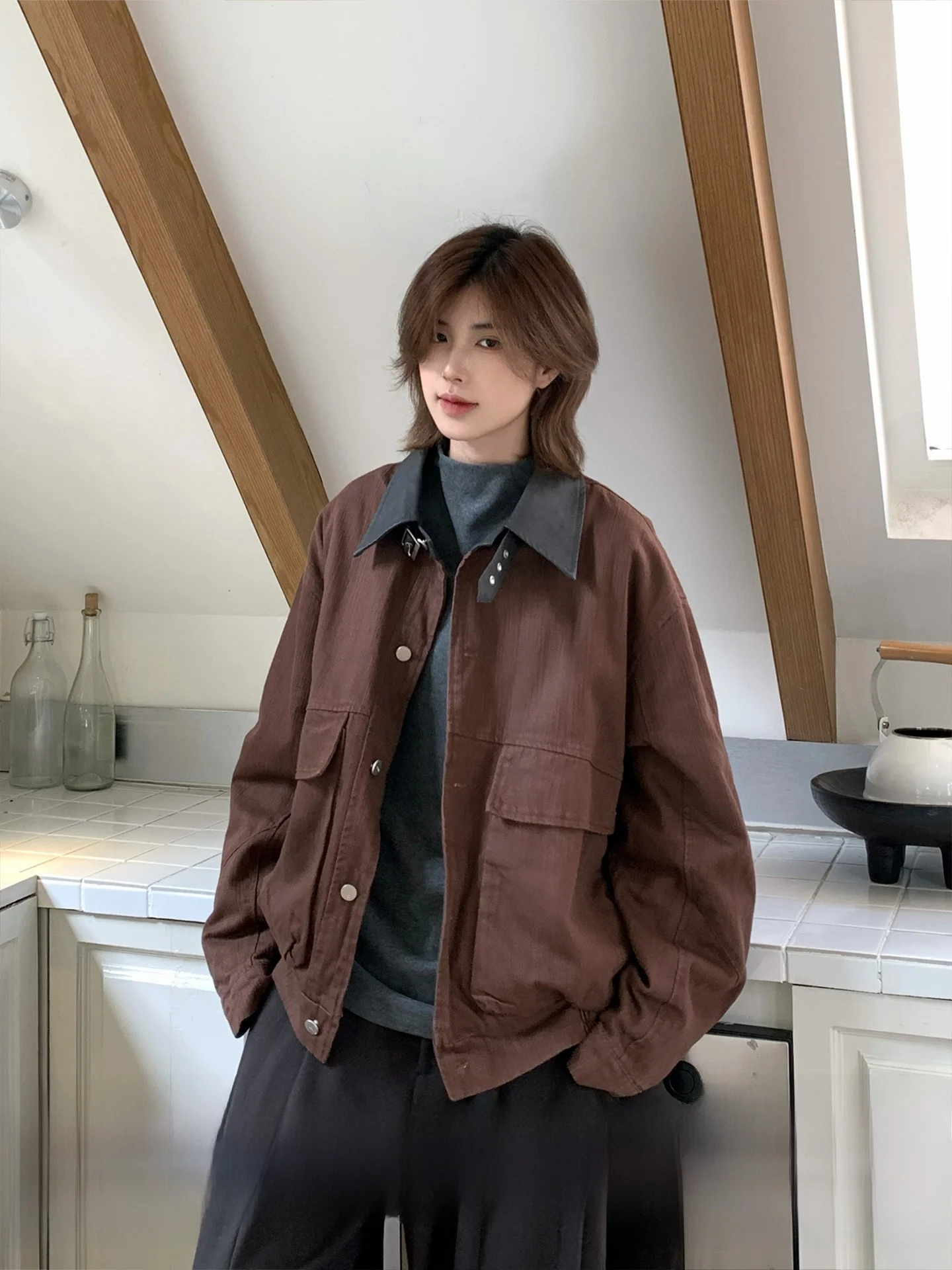 

Unisex Loose Fit Workwear Jacket with Big Pockets Contrast Color Collar Casual Vintage Style Cotton Long Sleeve Coat for Youth