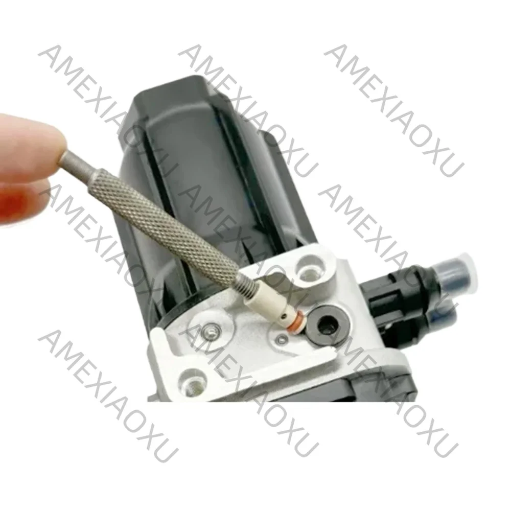 A0021409960 0021409960 Adblue Urea Pump Stabilizing Valve Pressure Relief Check Valve For MERCEDES-BENZ Scania DAF UL2.2 Ecofit