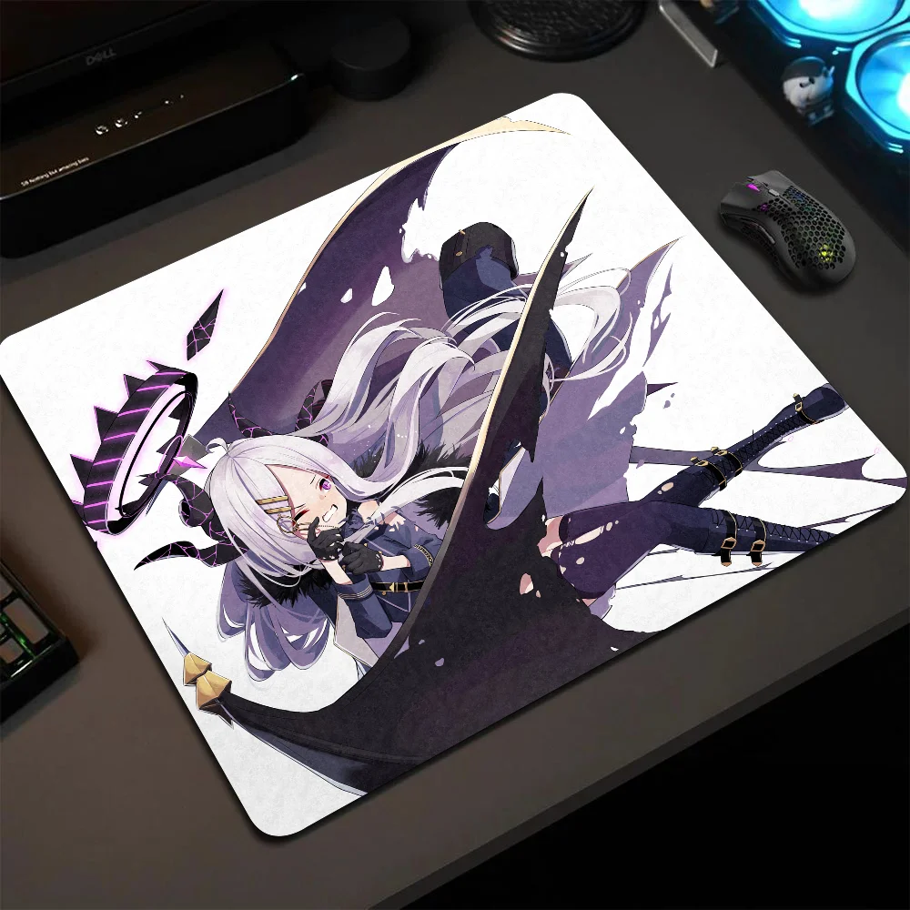 Sorasaki Hina Blue Archive Game Girl Mousepad Small LockEdge Mouse Pad For Gamers Computer Desk Pad Anti-slip Rubber