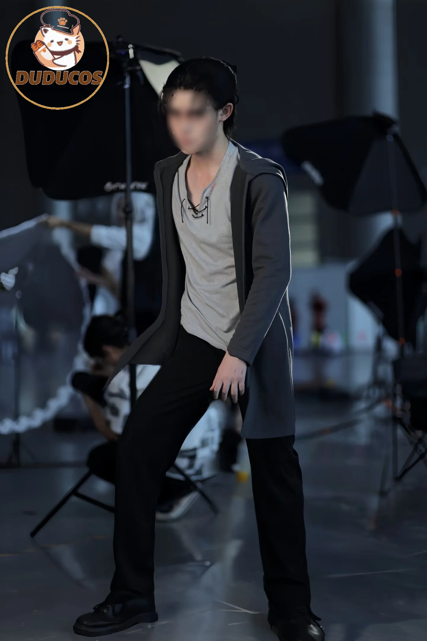 disponibile-eren-jaeger-costume-cosplay-titan-final-season-set-completo