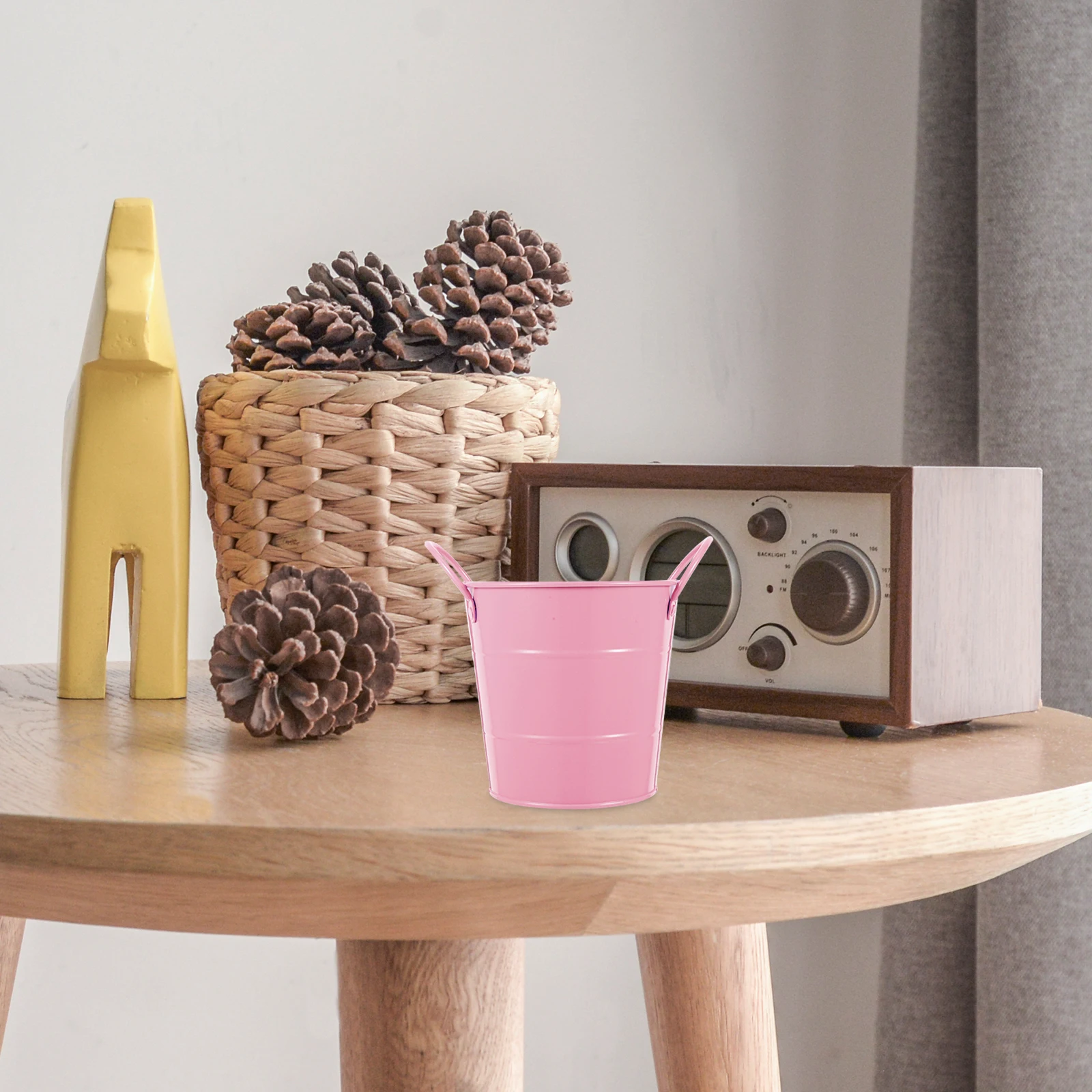 

Desktop Storage Pen Holder Modern Cute Organizer Metal Bucket with Handle for Office Wrought Iron Supplies Pencil