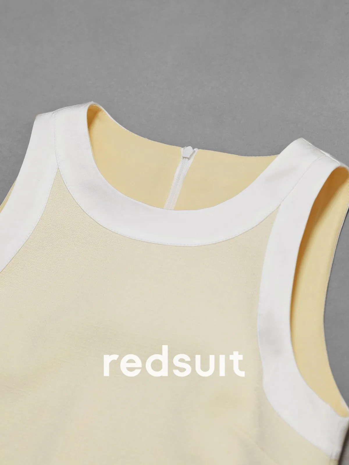 New Simple sleeveless contrasting round neck high-end dress custom size