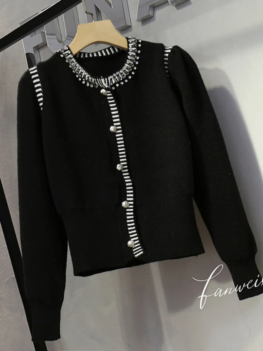 Retro High-End French Exquisite Rhinestone Round Neck Puff Sleeve Sweaters Cardigan Women Autumn Winter New Black Sweater Jacket