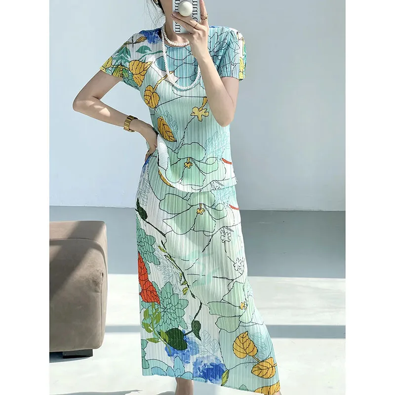 

Miyake Pleated Ladies Spring Summer New Designer Printed Short Sleeve Suit Female Luxury Temperament Comfortable Two-Piece Suit
