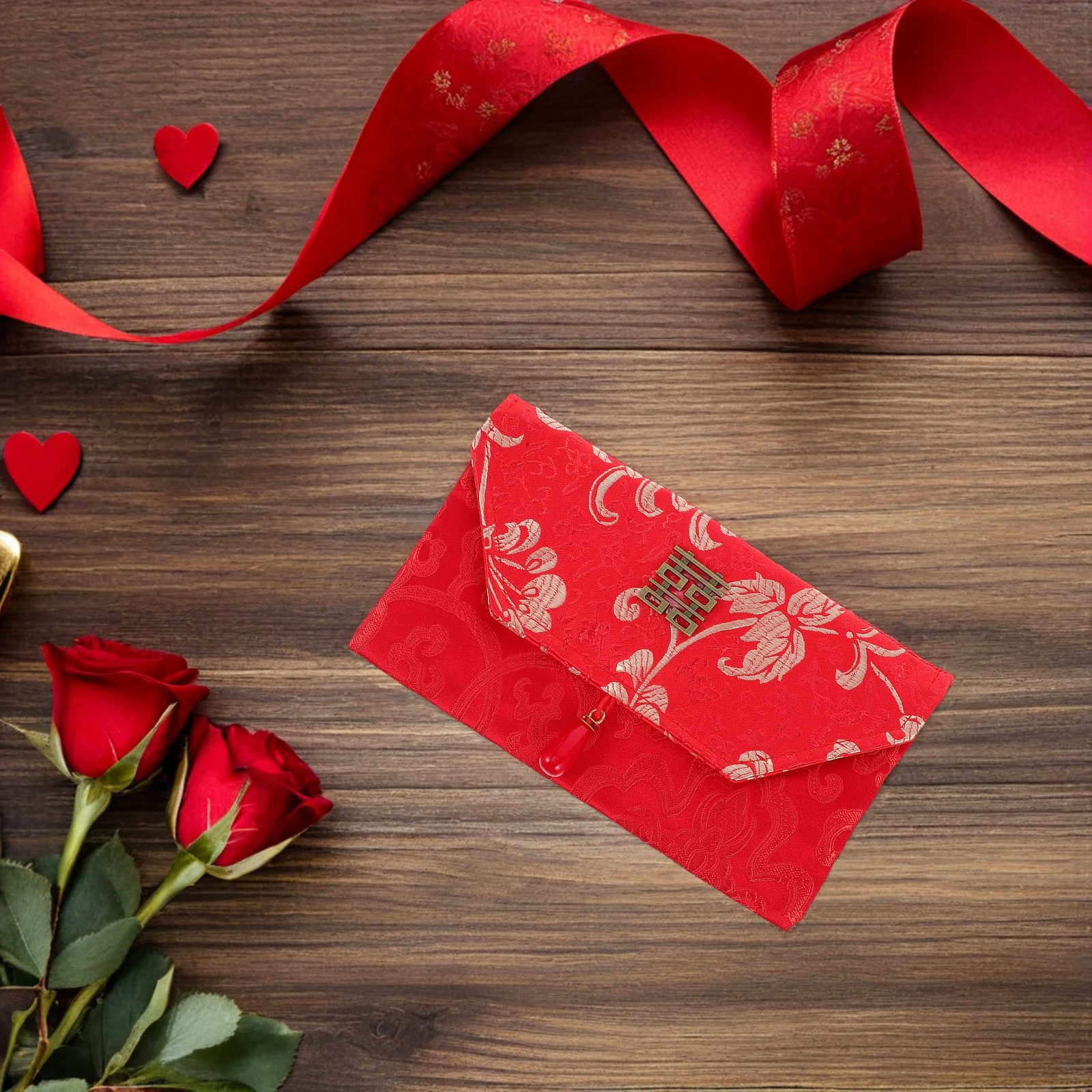 

Chinese Brocade Cash Holders Lucky Money Bags Elegant Traditional Style Tearing Resistant For Birthday Celebration