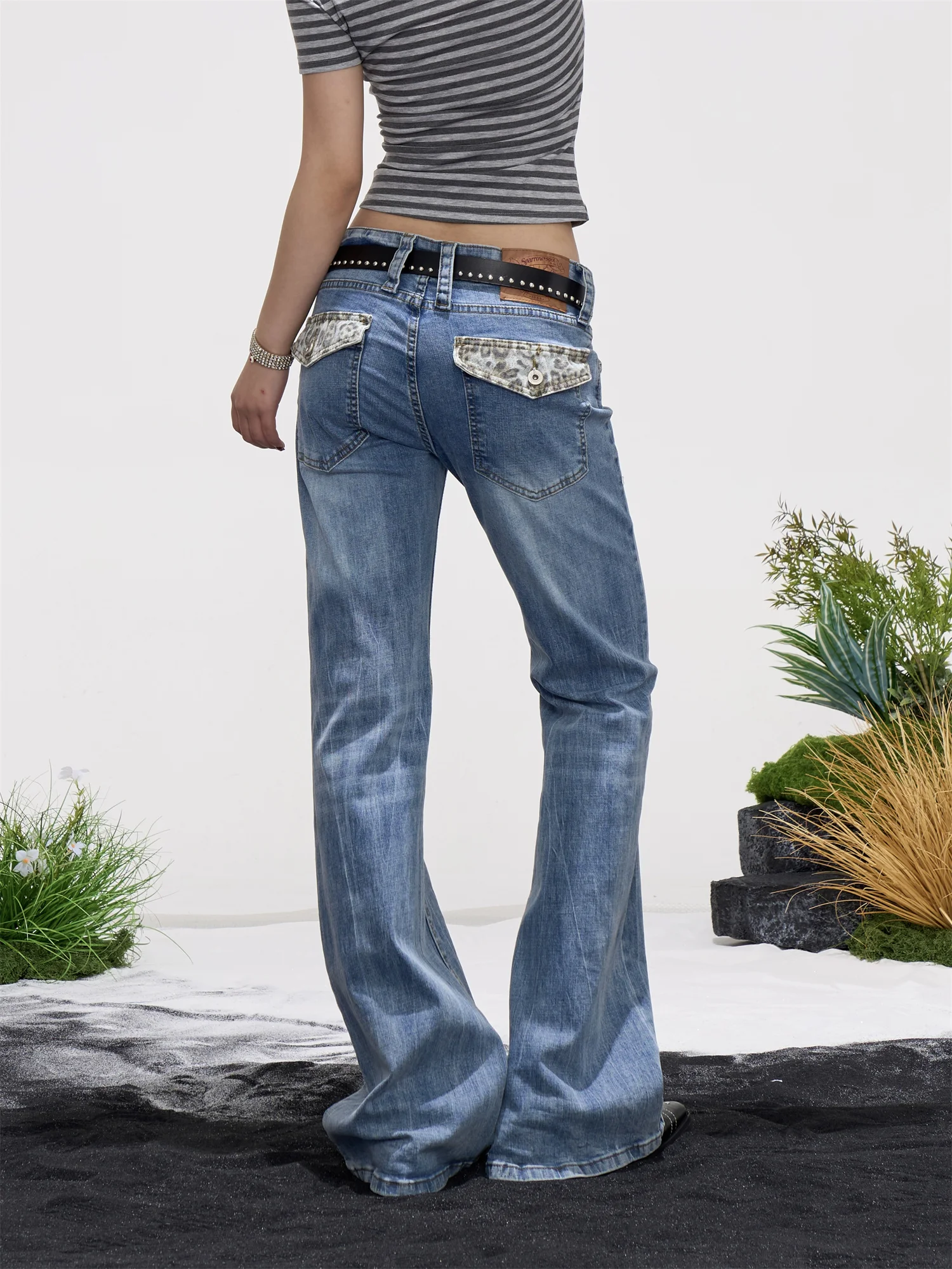 Slim Fit High Waist Denim Jeans Women's Micro Flared Bootcut Pants Leopard Print Patchwork Washed American Retro Style
