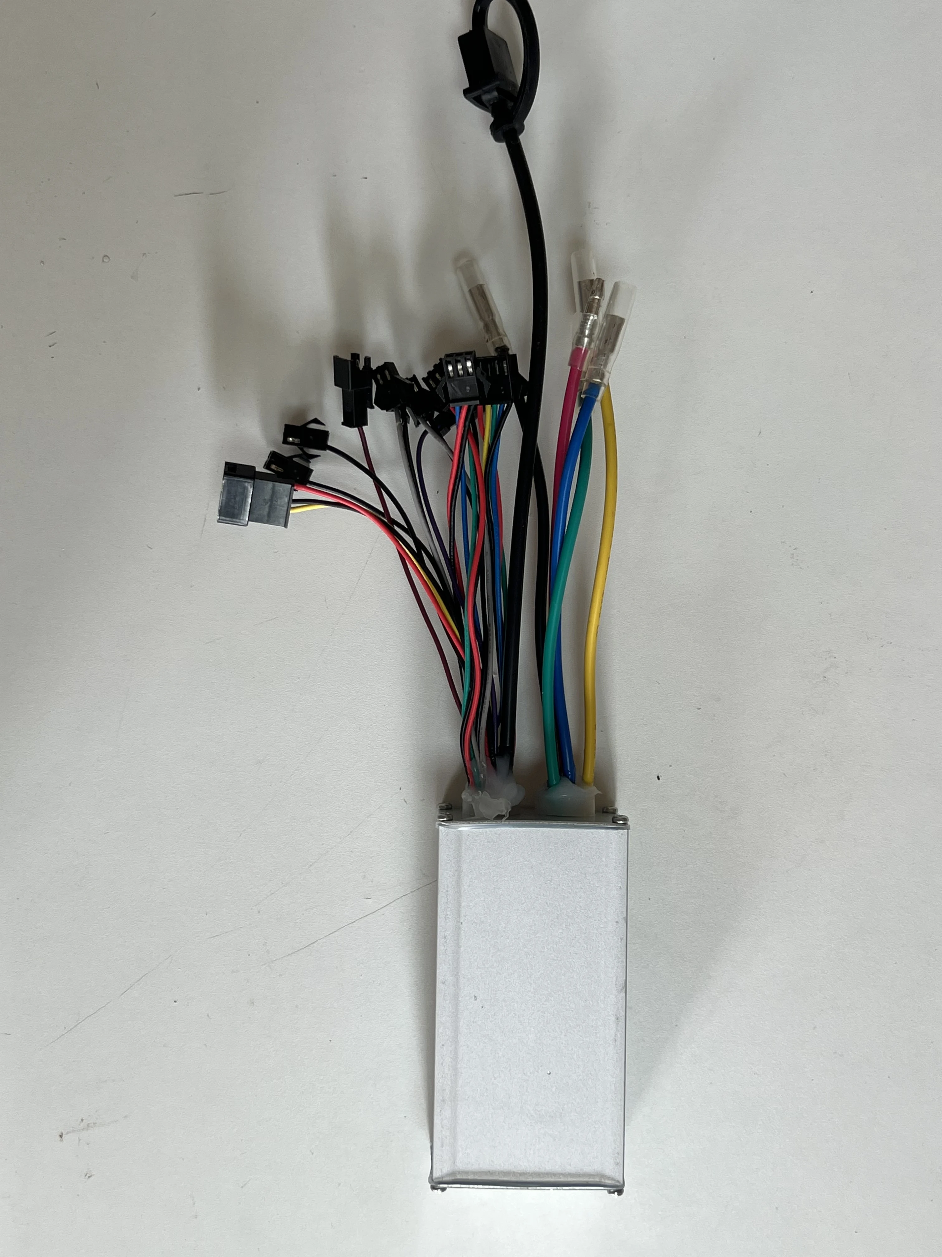 Nulkomma LSW1065-90AP 36V 7A Rated 15A Peak Brushless E-bike Motor Controller Speed