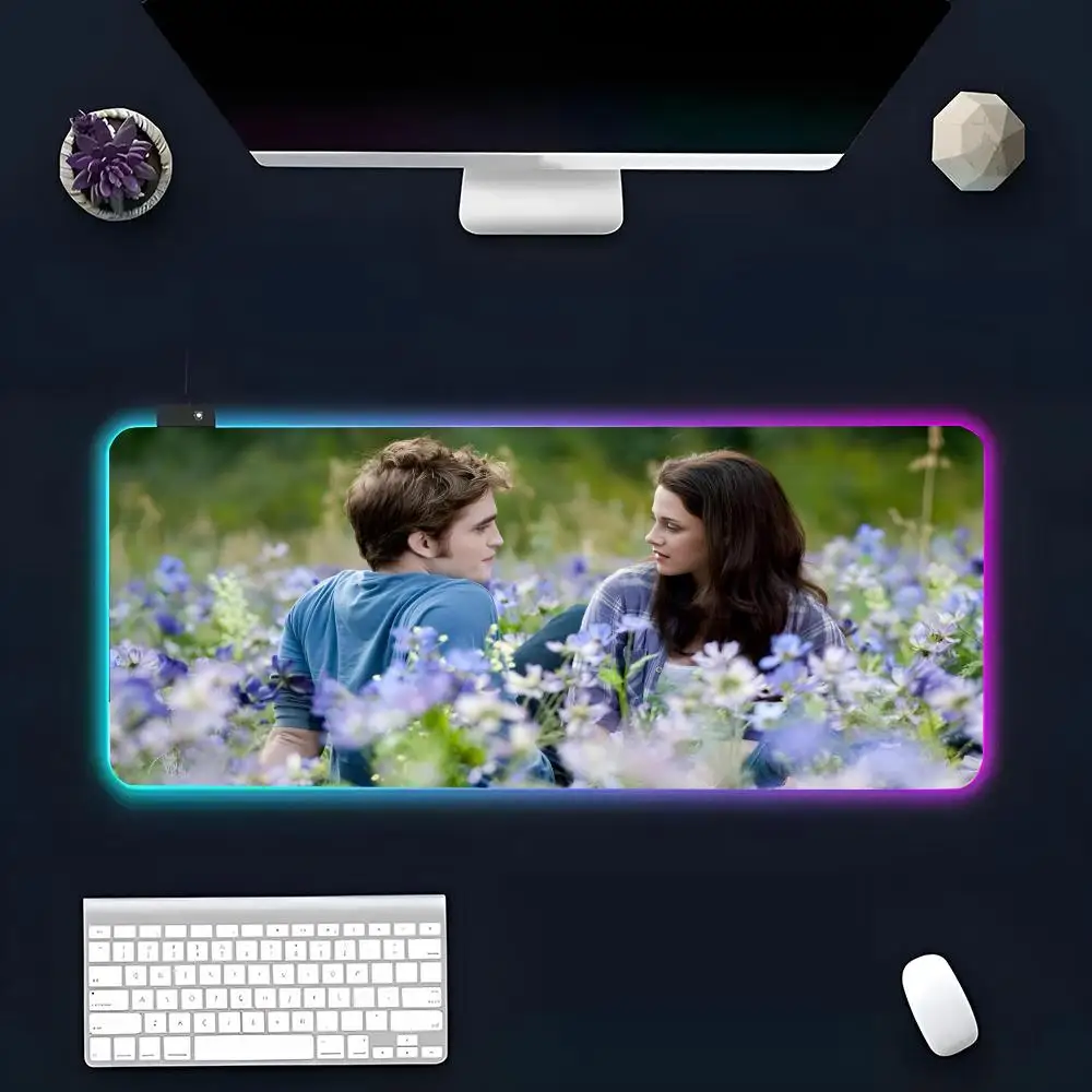 T-Twilights Mouse Pad RGB Glow Personality Picture Custom PC Table Mat Carpet Mat Game Player Dedicated LED