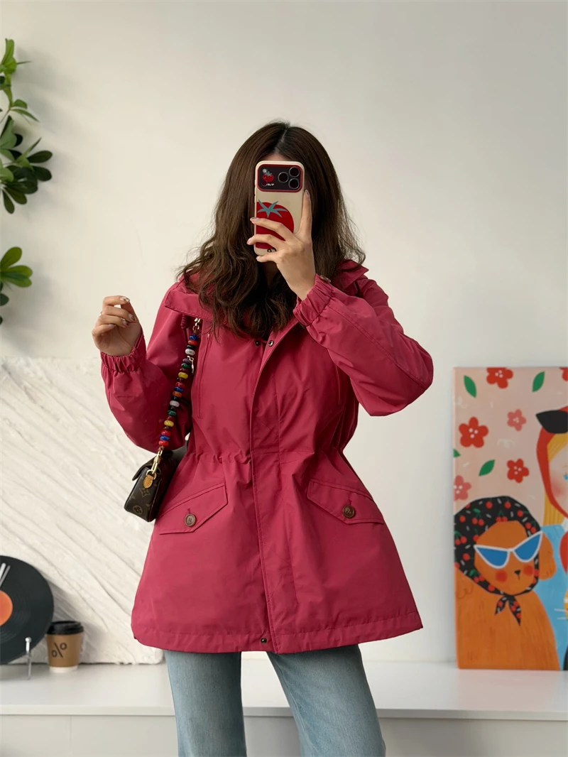 

Утепленная хлопковая куртка женская осенне-зимняя с капюшоном, регулируемой талией, износостойкая, для работы и активного отдыха (серия Mountain System)