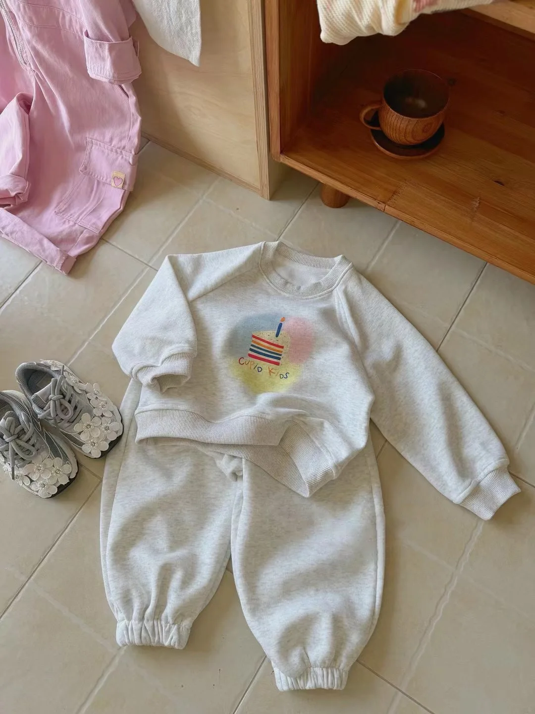 

Baby Girls Autumn Two-piece Suit Letter Printed Sweatshirt+Elastic Waist Pant Toddler Girls Sets Outdoor Sport Baby Girls Sets