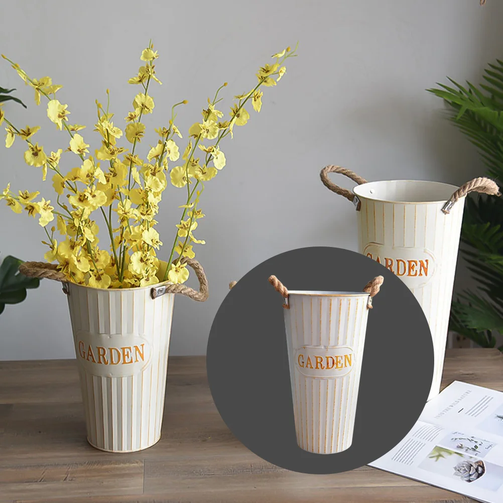 

Retro Iron Flower Bucket Smooth Finish for Home Office Living Room Decor Perfect for Floral Arrangement and Dry Flowers Storage