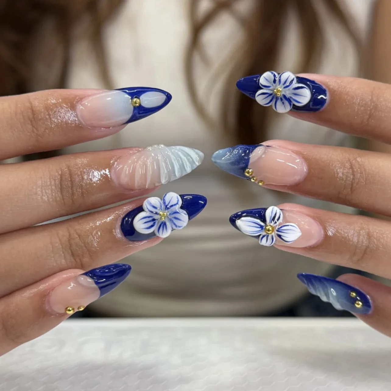 

24PCS Retro Blue French Press on Nails with Glue 3D Flower Ripples Golden Steel Ball Fake Nails for Women Wearable Nail Tips Art
