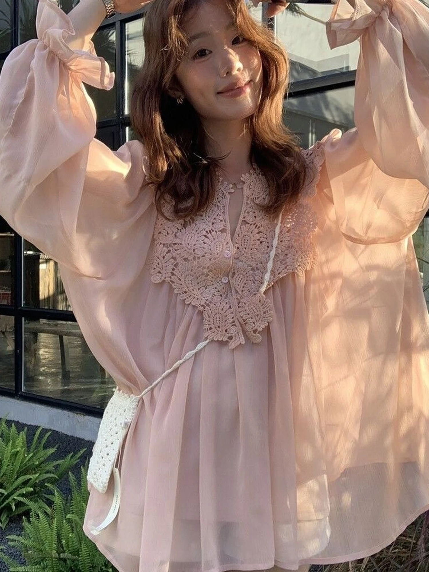 French Style V-Neck Lace Splice Embroidery Ruffle Shirt Women's Spring Autumn Off-Shoulder Vest Chiffon Top Set Loose Fit Lon...