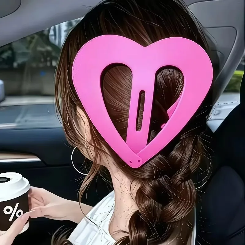 1/6Pcs Large Cut Out Heart Hair Claw for Women Pastel Hairpin Strong Spring Clip for Bangs Flyaway Hair Control Cute Lightweight